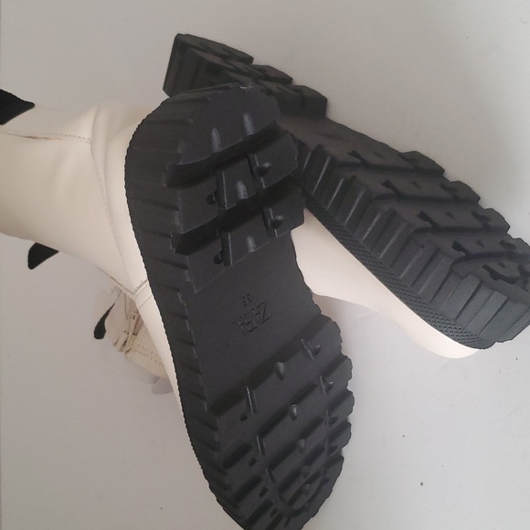 NWT Zara Stylish Cream and Black Women's /BIG Kids Girl Boots - Picture 6 of 6